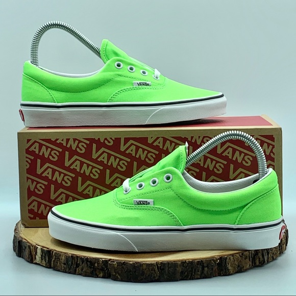 green gecko vans